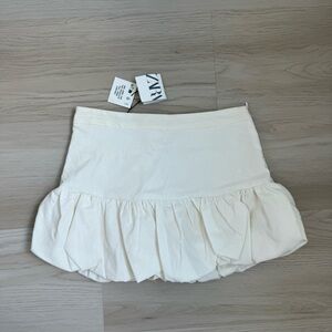 NEW Zara Cream Mini Skirt